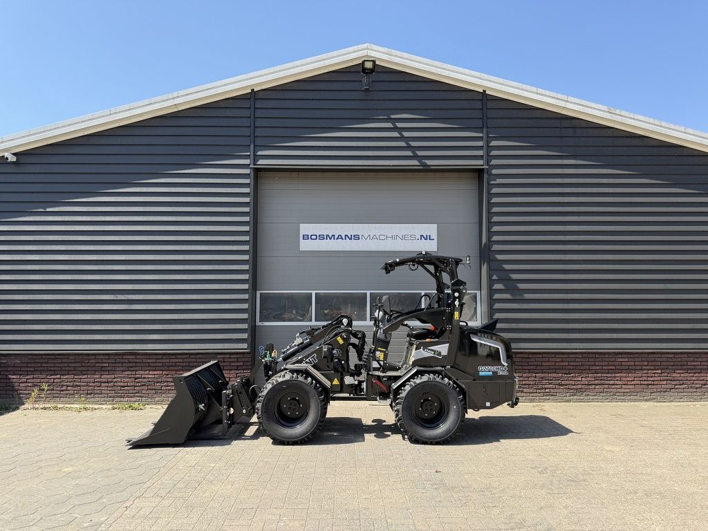 Giant G2700 X-TRA HD+ BLACK edition minishovel NIEUW