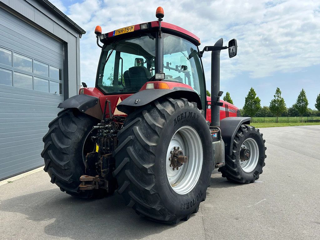Case IH MX200 Magnum