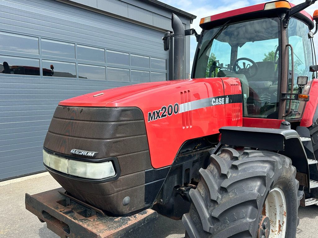 Case IH MX200 Magnum