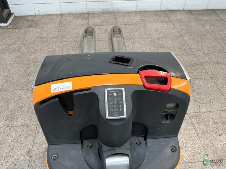 Pallet trucks Electric Still EXU20 2020