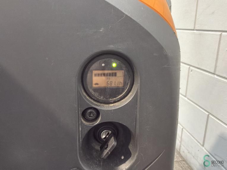 Pallet trucks Electric Still EXU20 2020