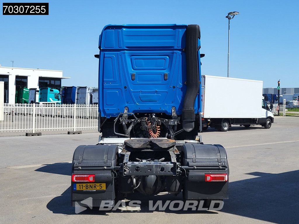 Mercedes Actros 1943 4X2 StreamSpace NL PTO