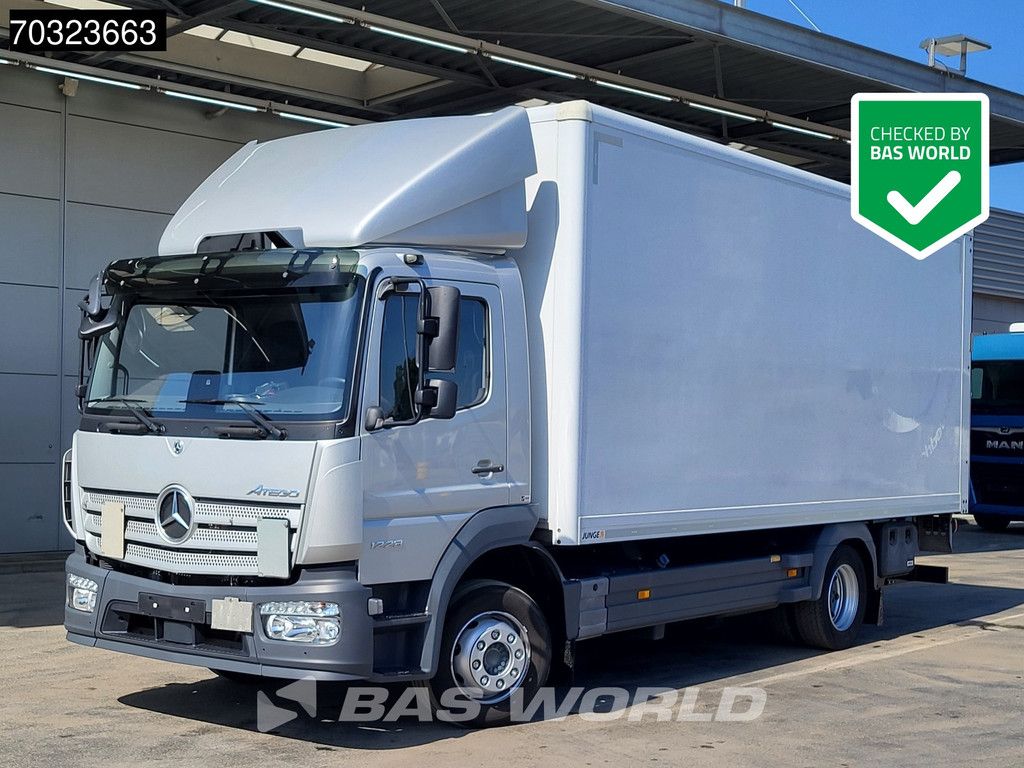 Mercedes Atego 1223 4X2 12tonner 1500kg Ladebordwand Automatic Euro 6