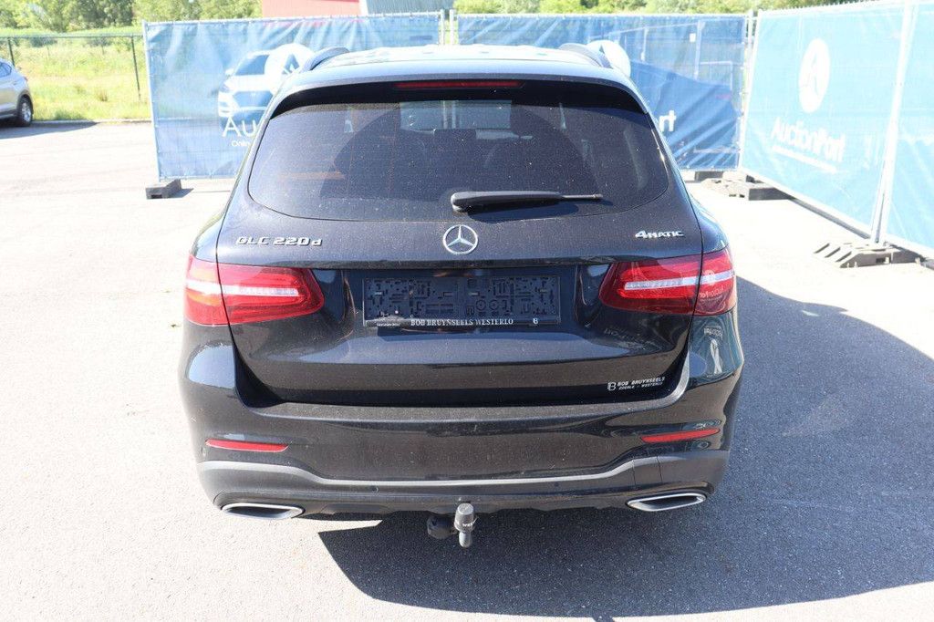 SUV Mercedes-Benz GLC Diesel 170hp 2019 (Margin)