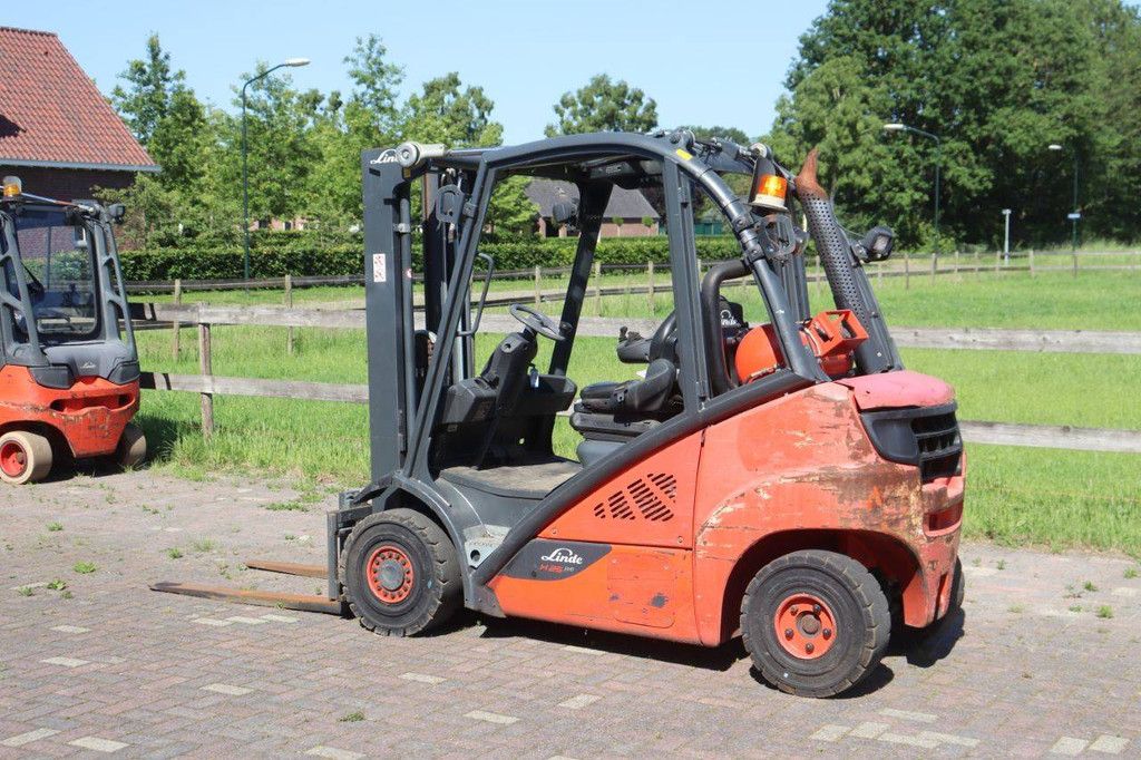 Gabelstapler Linde H25T-02 LPG 2500kg 7m 2018