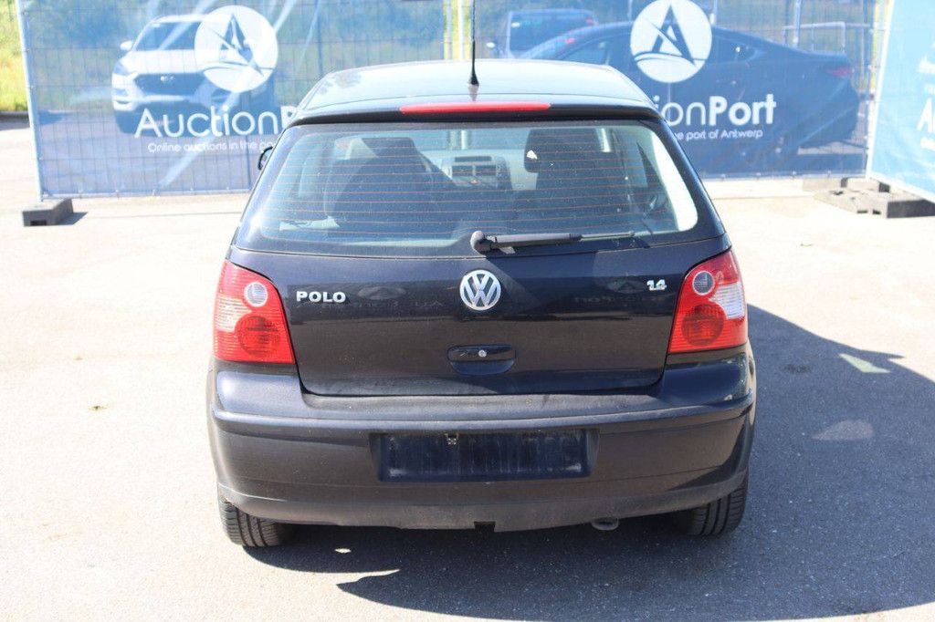 Pkw Volkswagen Polo Benzin 75 PS 2004 (Margin)