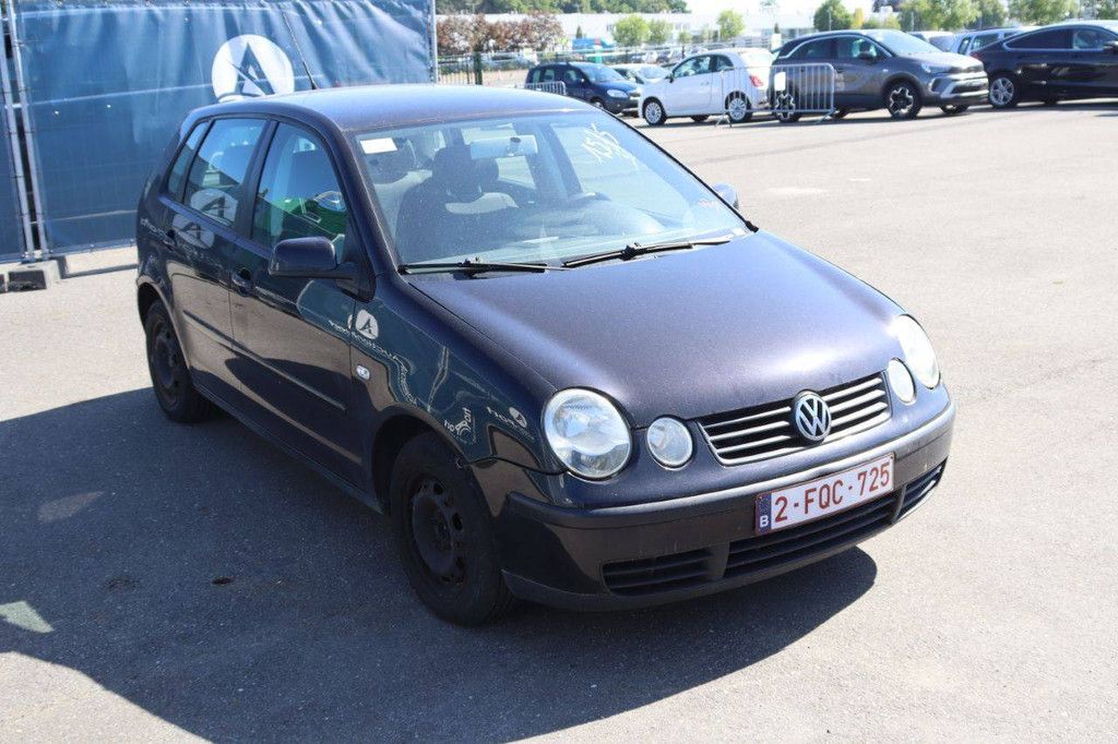 Pkw Volkswagen Polo Benzin 75 PS 2004 (Margin)