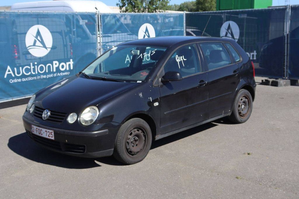 Pkw Volkswagen Polo Benzin 75 PS 2004 (Margin)