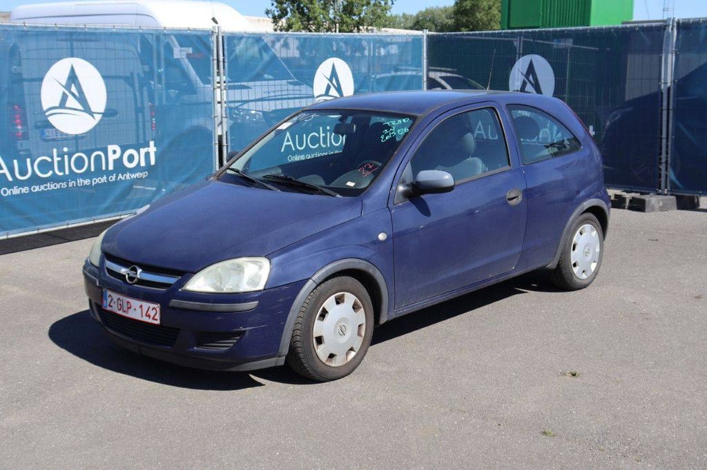Pkw Opel Corsa Benzin 60 PS 2004 (Margin)
