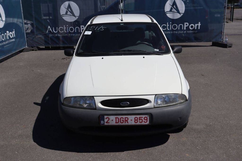 Personenauto Ford Fiesta Benzine 70pk 1999