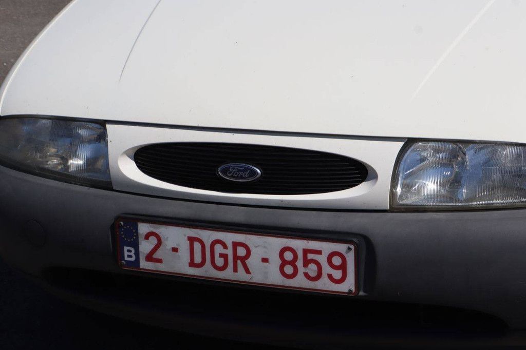 Personenauto Ford Fiesta Benzine 70pk 1999