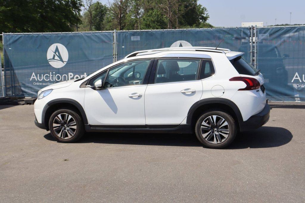 Peugeot 2008 Pkw Benzin (Marge)