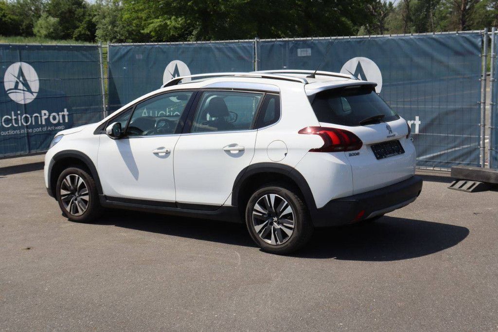 Peugeot 2008 Pkw Benzin (Marge)