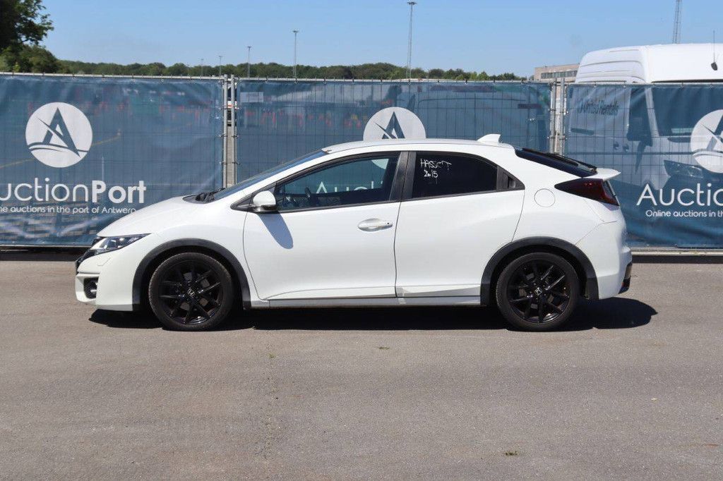 Pkw Honda Civic Benzin 142 PS 2015 (Margin)