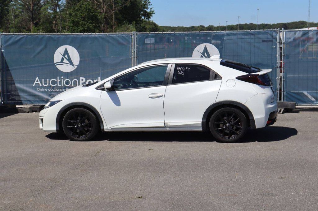 Pkw Honda Civic Benzin 142 PS 2015 (Margin)