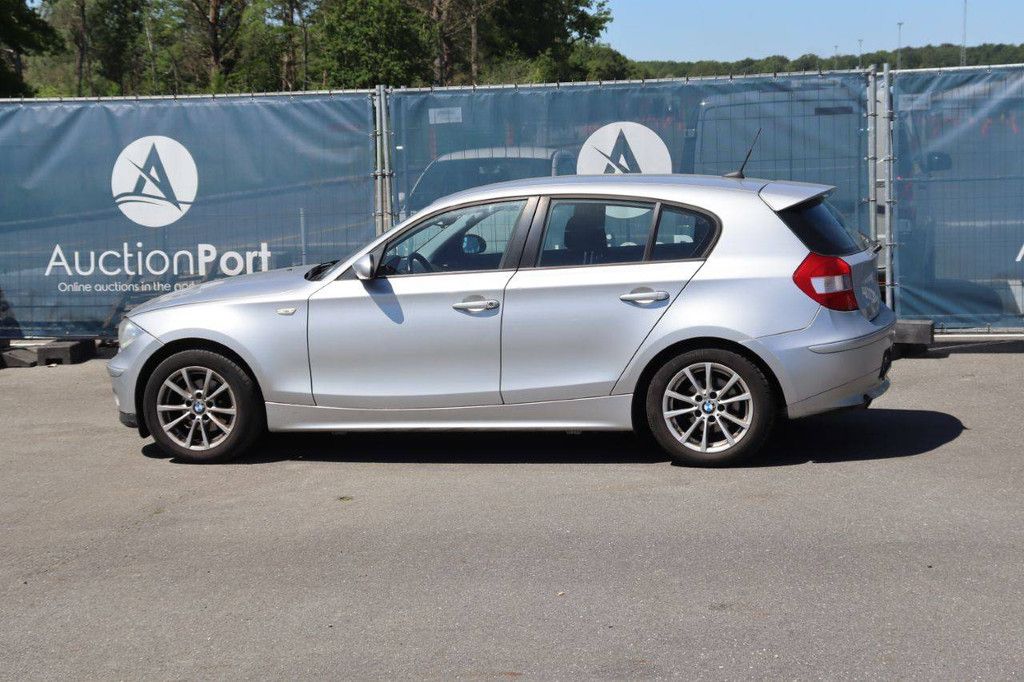 BMW 1 Benziner 116 PS Pkw 2005 (Marge)