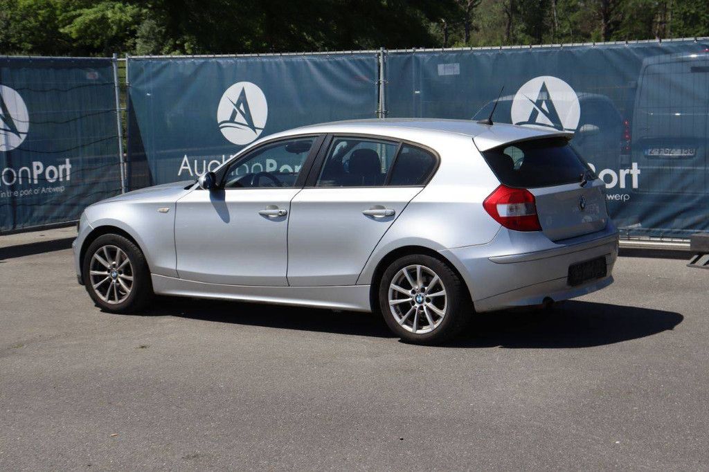 BMW 1 Benziner 116 PS Pkw 2005 (Marge)