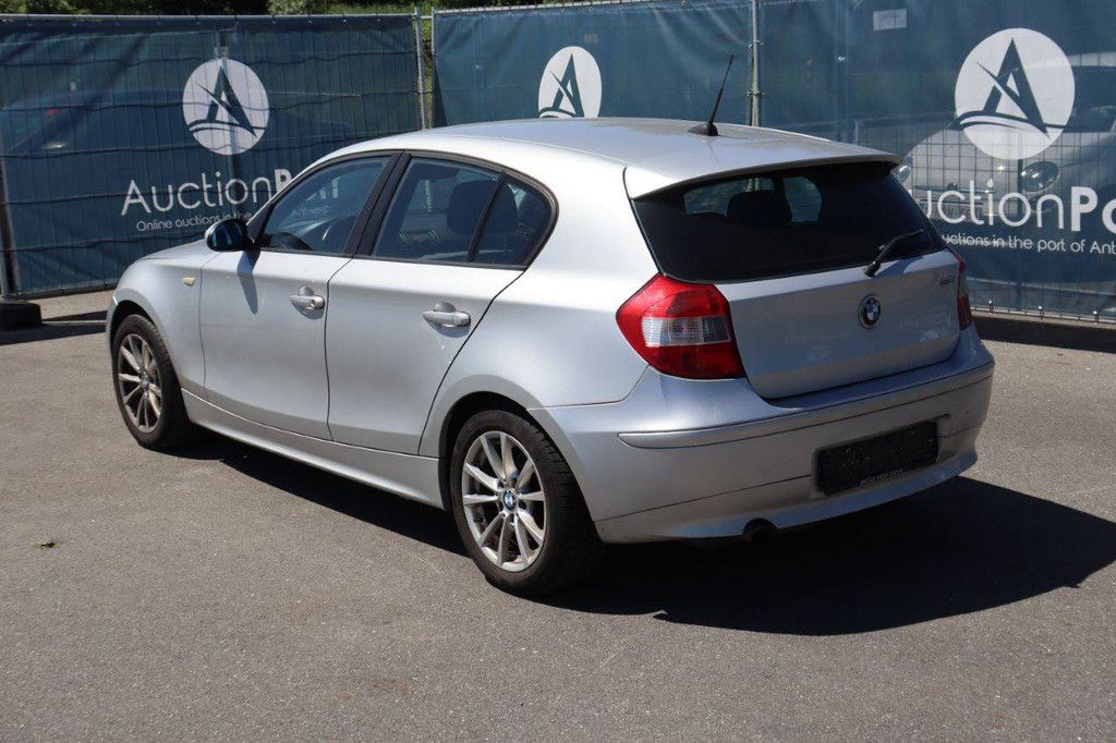 BMW 1 Benziner 116 PS Pkw 2005 (Marge)