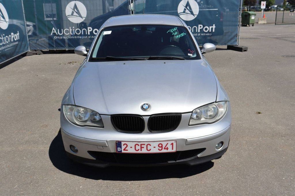BMW 1 Benziner 116 PS Pkw 2005 (Marge)