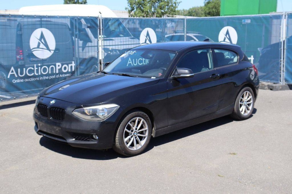 BMW 1 Benziner 102 PS Pkw 2012 (Margin)