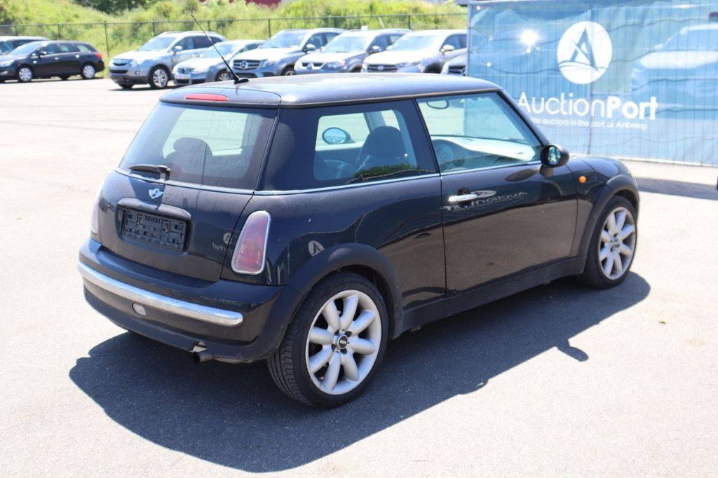 Pkw MINI R1150 Benzin 85 PS 2002 (Margin)