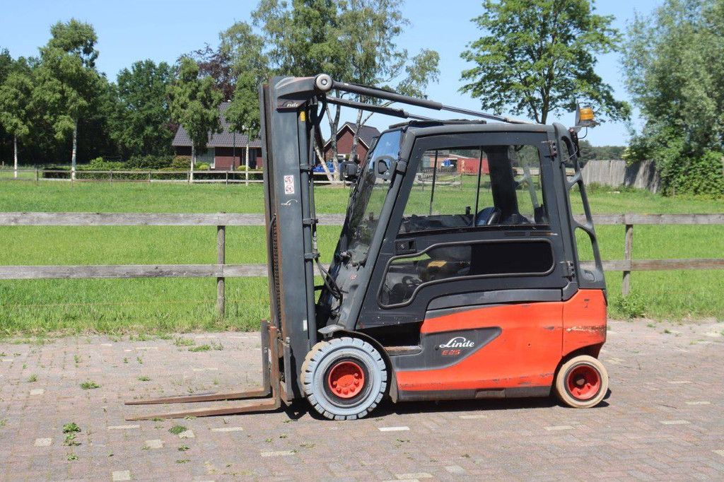 Linde E25L-01 Electric Forklift 2500kg 2017