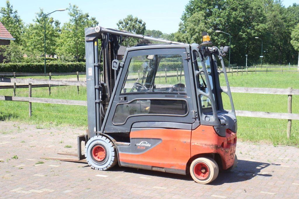 Linde E25L-01 Electric Forklift 2500kg 2017