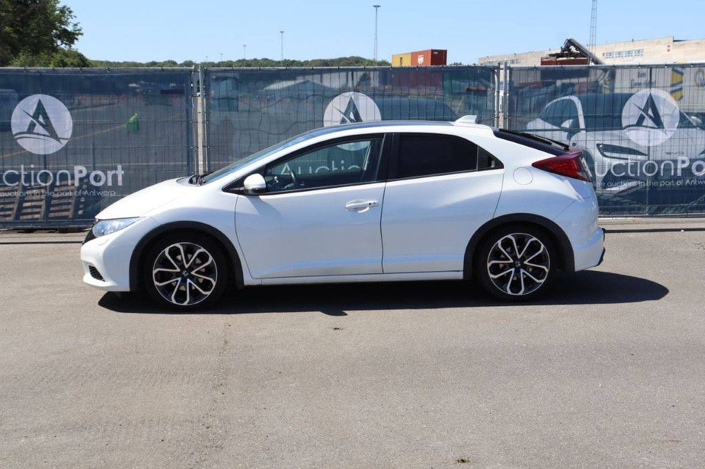 Passenger car Honda Civic Diesel 120hp 2014 (Margin)