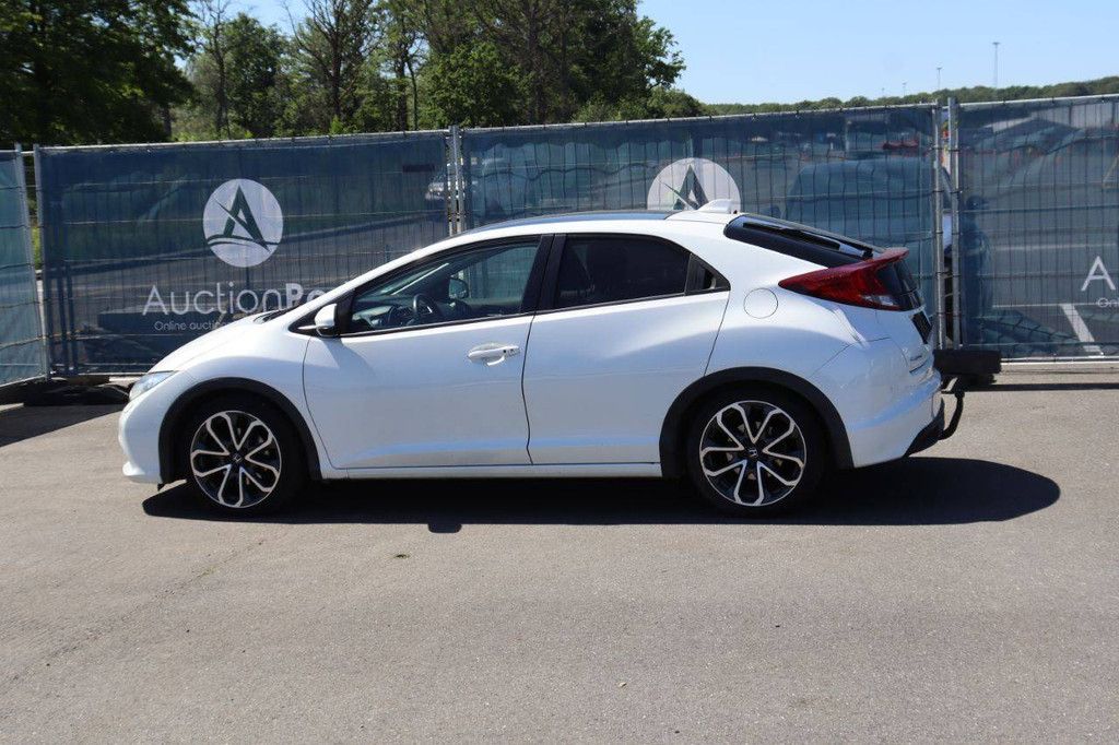 Passenger car Honda Civic Diesel 120hp 2014 (Margin)