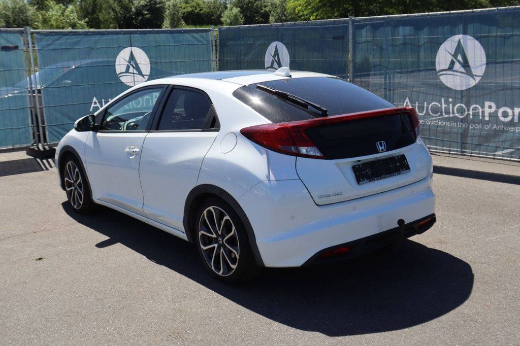 Passenger car Honda Civic Diesel 120hp 2014 (Margin)