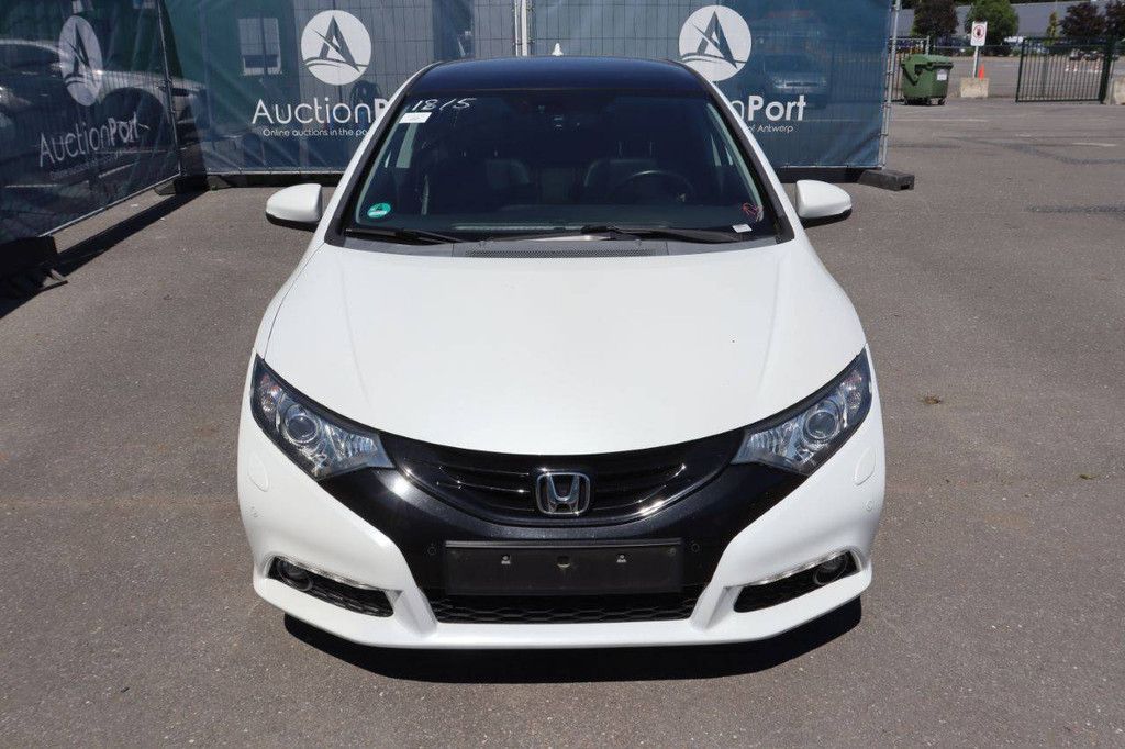 Passenger car Honda Civic Diesel 120hp 2014 (Margin)