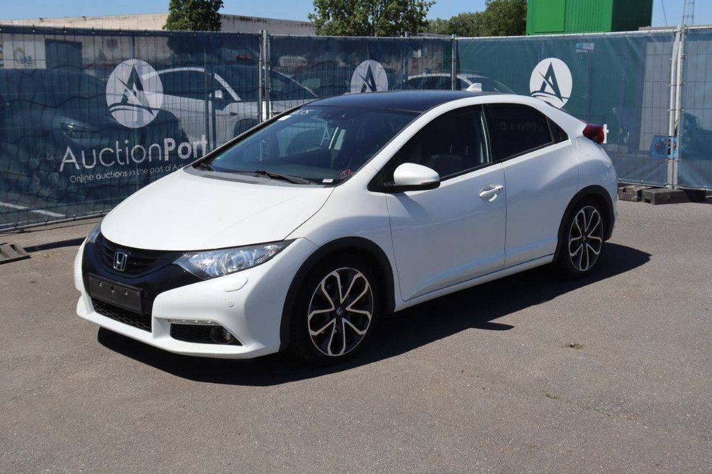 Passenger car Honda Civic Diesel 120hp 2014 (Margin)