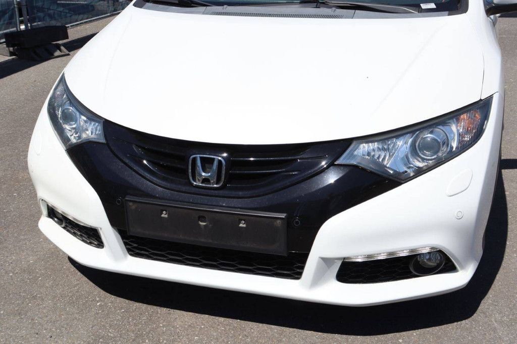 Passenger car Honda Civic Diesel 120hp 2014 (Margin)