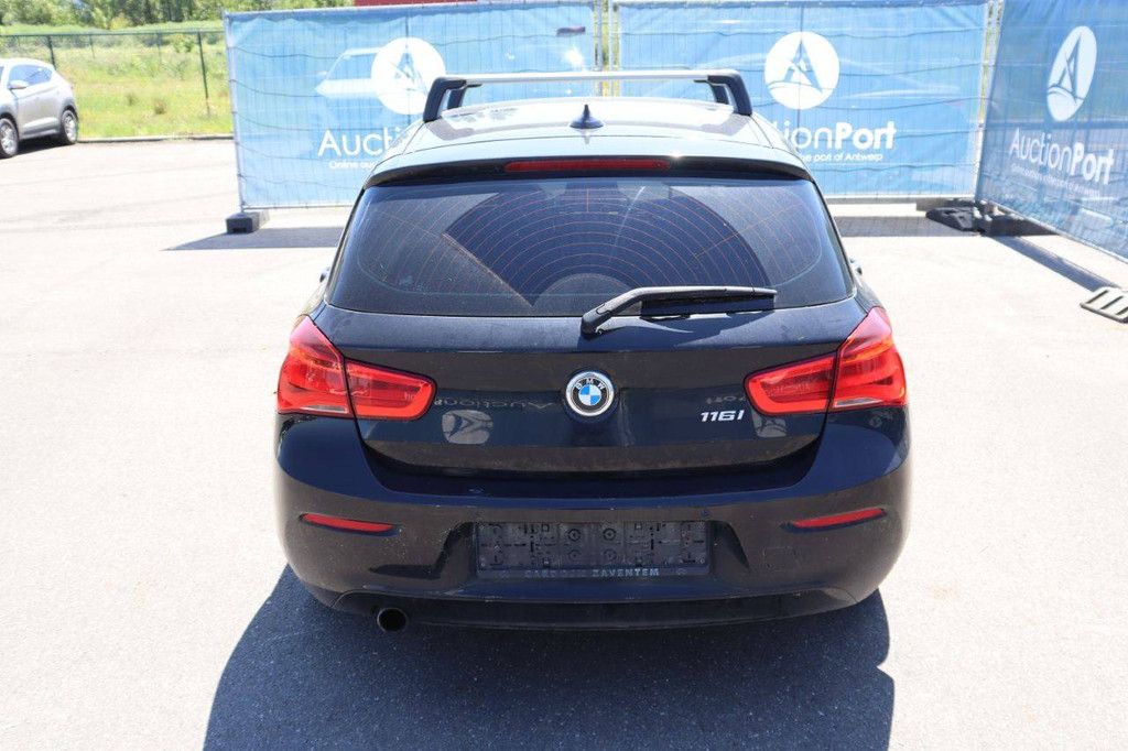 BMW 1 Petrol 109hp Passenger Car 2017 (Margin)
