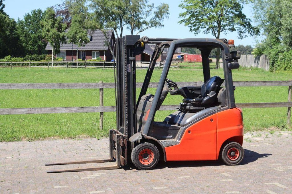 Linde H16 Diesel Forklift 1600kg