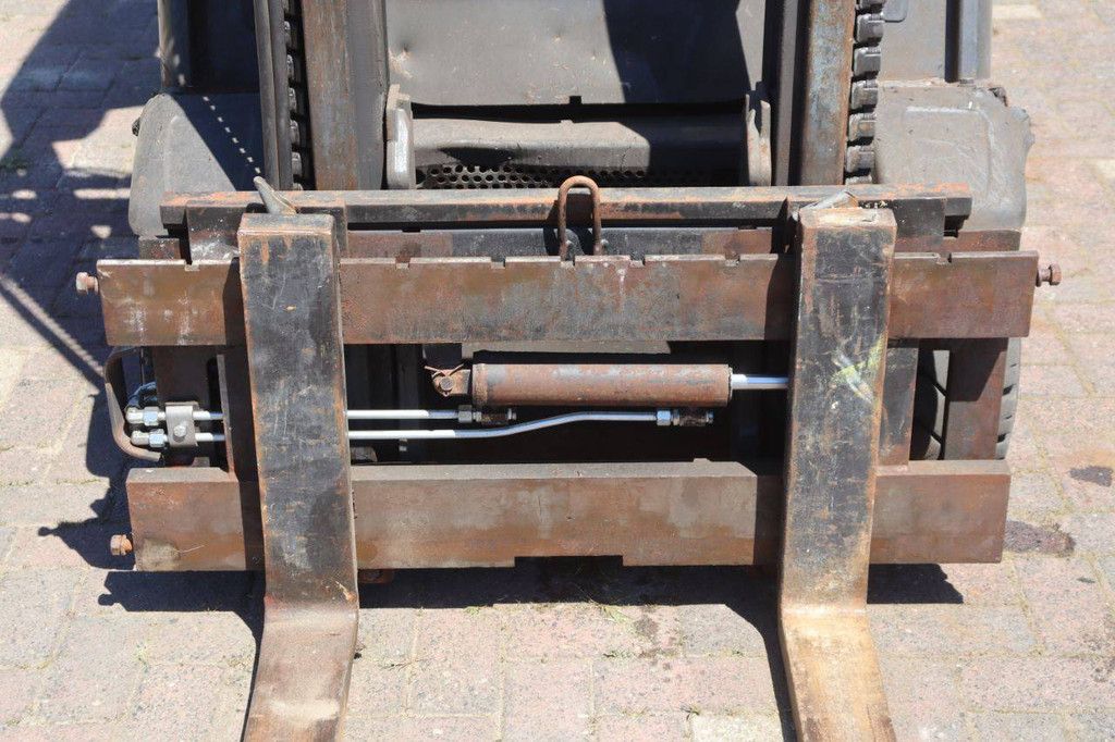Linde H16 Diesel Forklift 1600kg