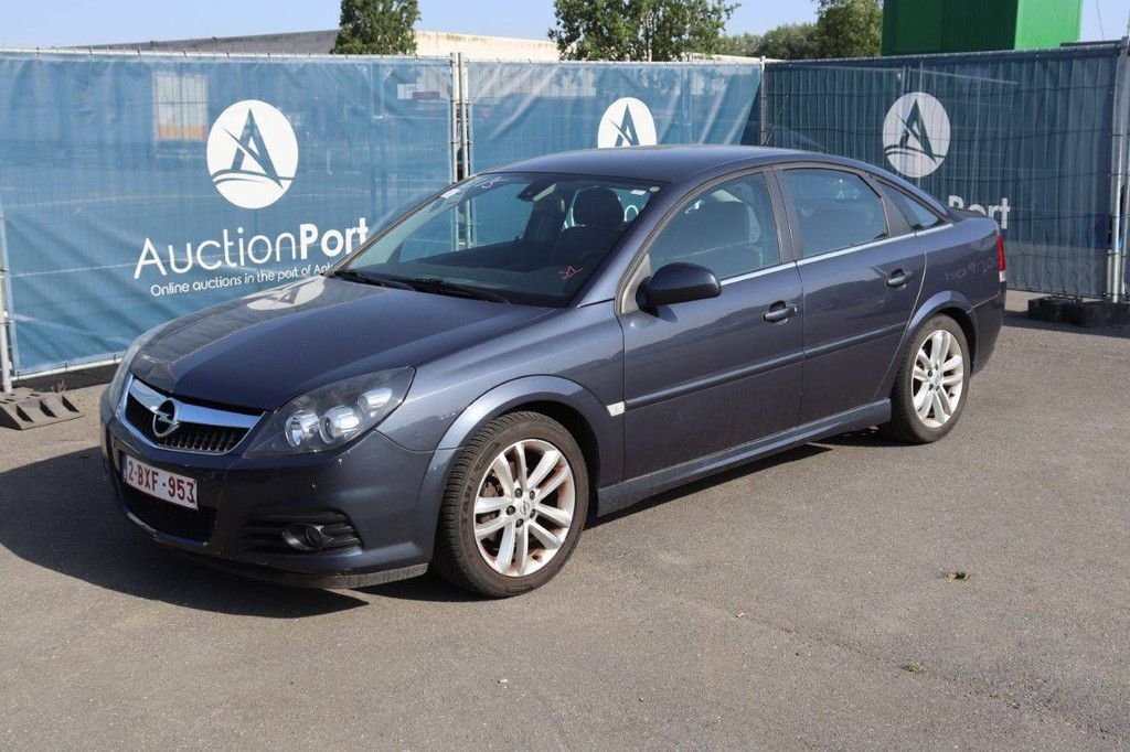 Passenger car Opel Vectra GTS Petrol 155hp 2006 (Margin)
