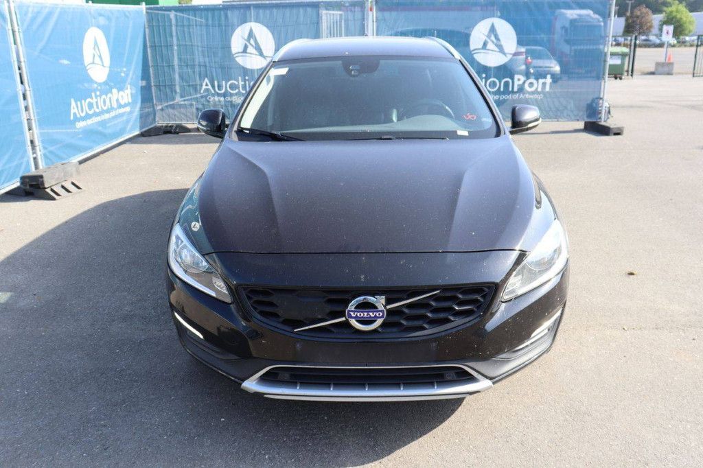 Passenger car Volvo V60 Diesel 150hp 2017 (Margin)