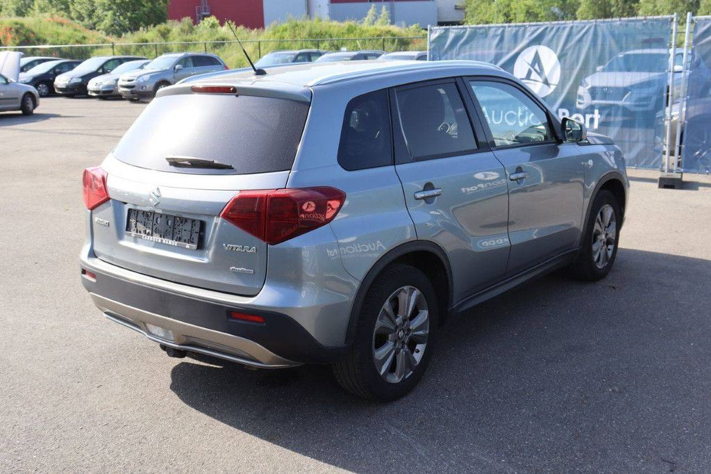 SUV Suzuki Vitara Petrol 111hp 2019 (Margin)