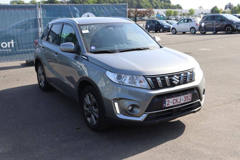 SUV Suzuki Vitara Petrol 111hp 2019 (Margin)