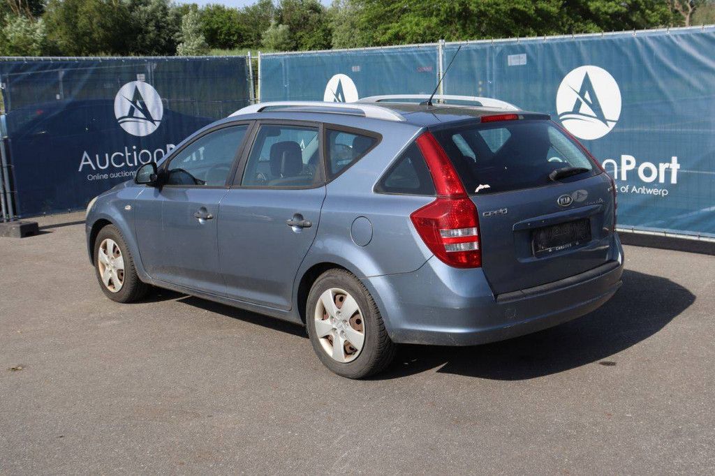 Passenger car Kia Ceed Diesel 115hp 2009 (Margin)