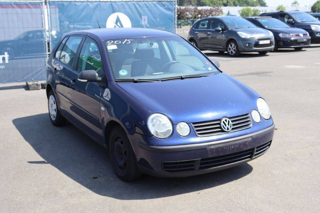 Passenger car Volkswagen Polo Petrol 65hp 2004 (Margin)