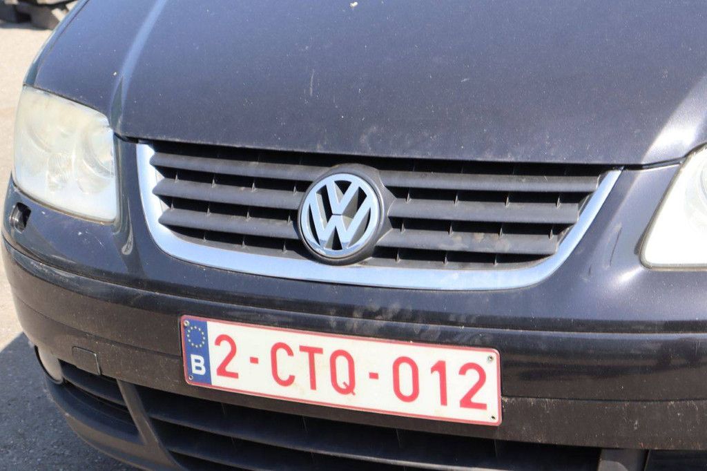 Passenger car Volkswagen Touran Petrol 115hp 2004 (Margin)