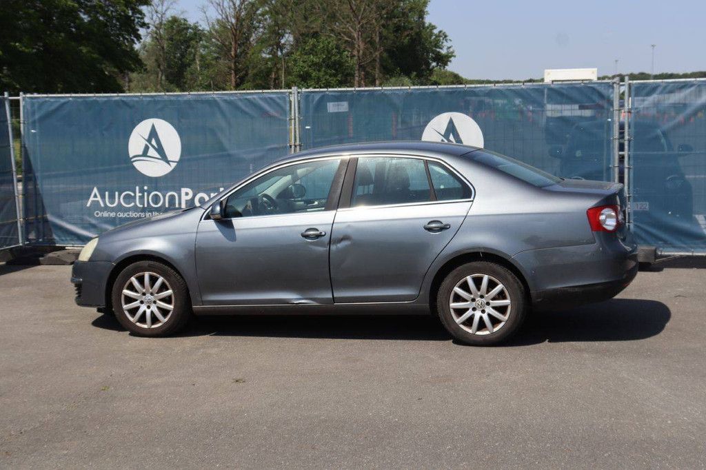 Passenger car Volkswagen Jetta Diesel 105hp 2008 (Margin)
