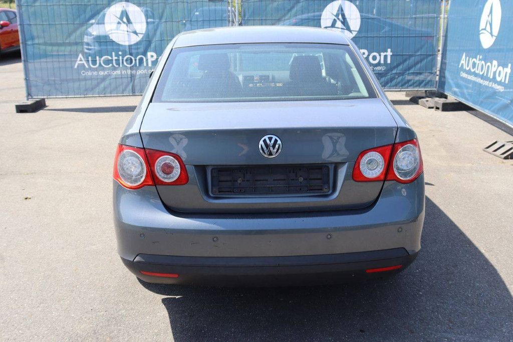 Passenger car Volkswagen Jetta Diesel 105hp 2008 (Margin)