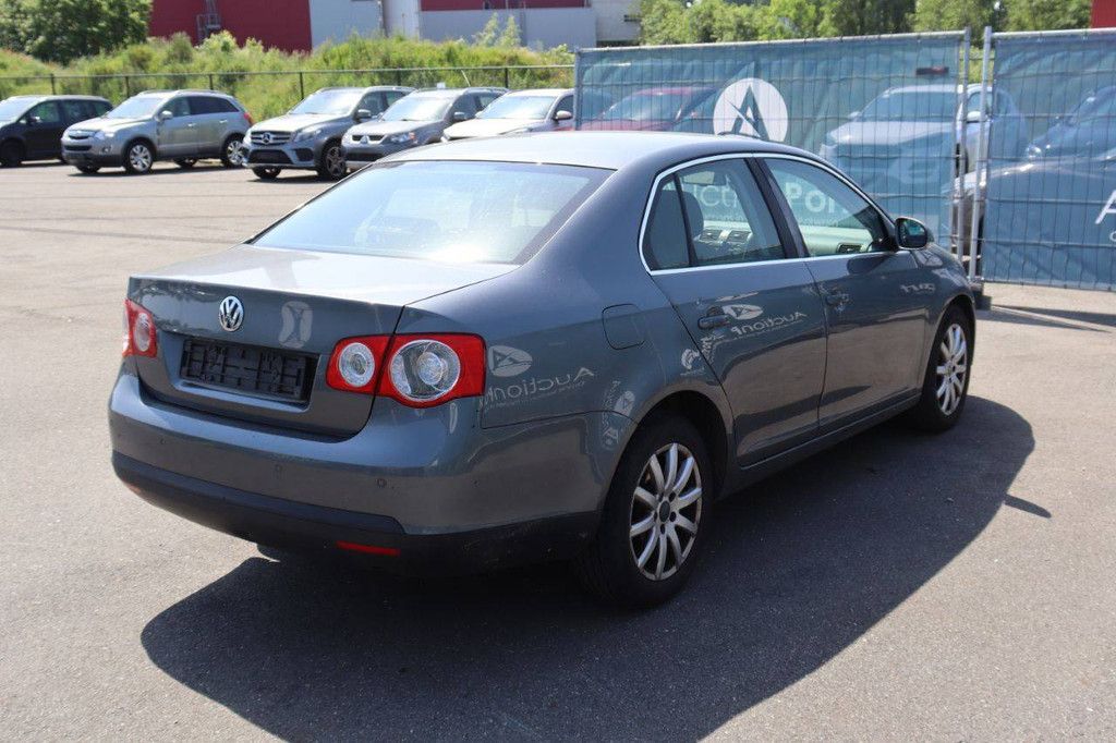 Passenger car Volkswagen Jetta Diesel 105hp 2008 (Margin)