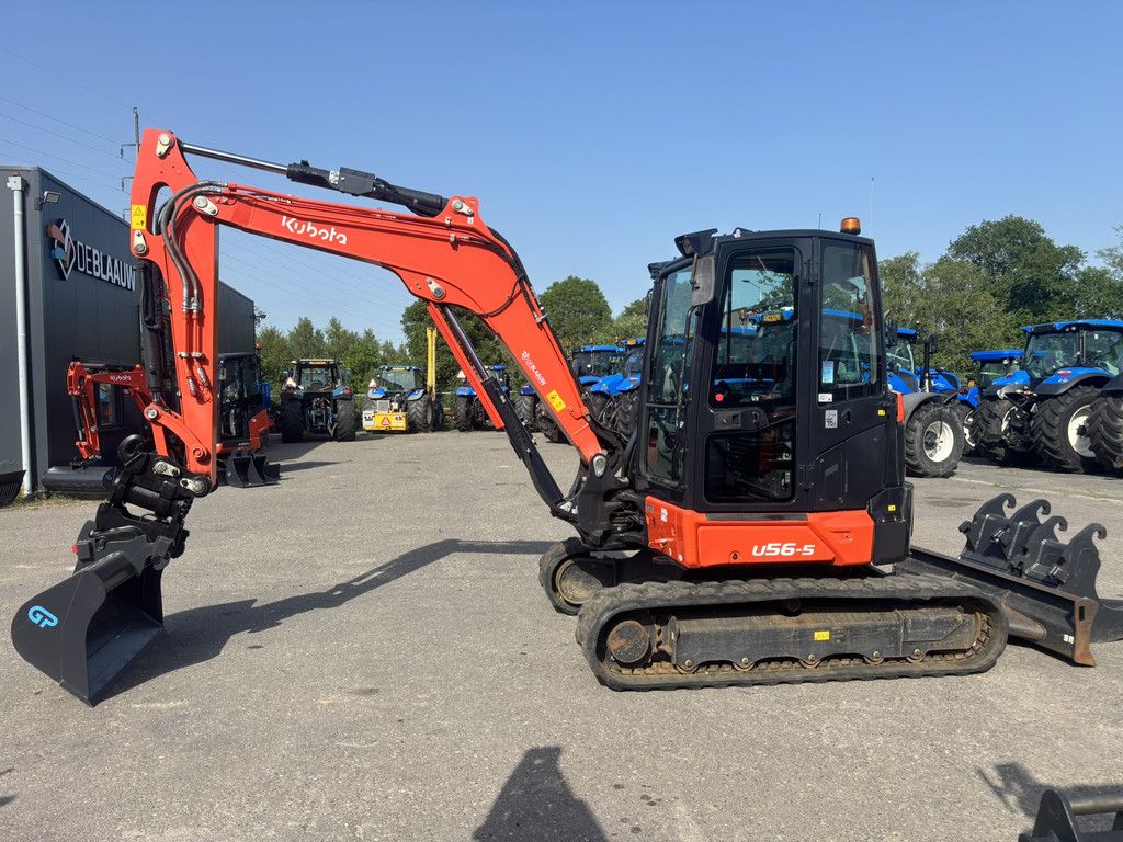 KUBOTA U56-5