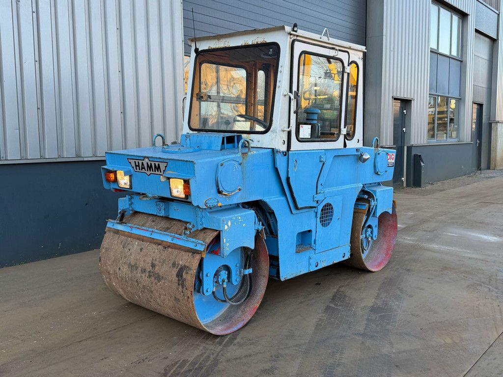 Hamm DV 3.22 Double Drum