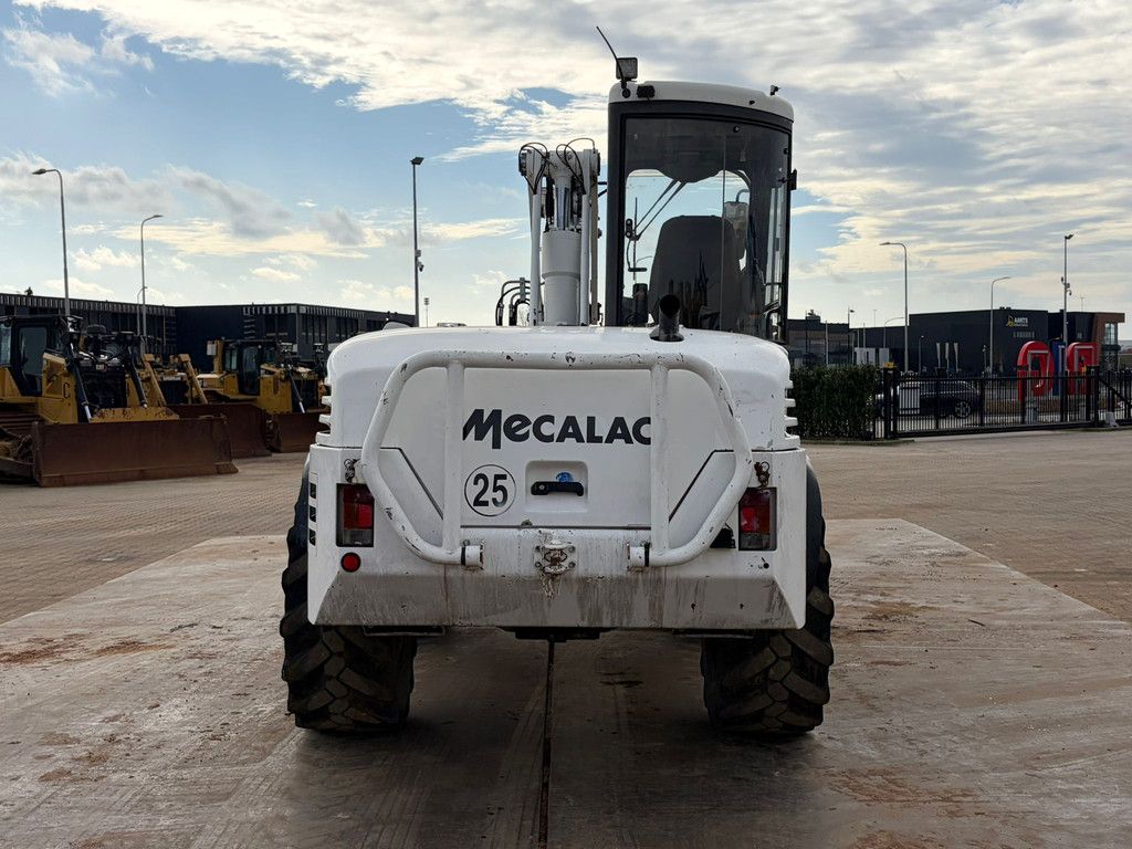 Mecalac 12MTX incl. 5 x bucket