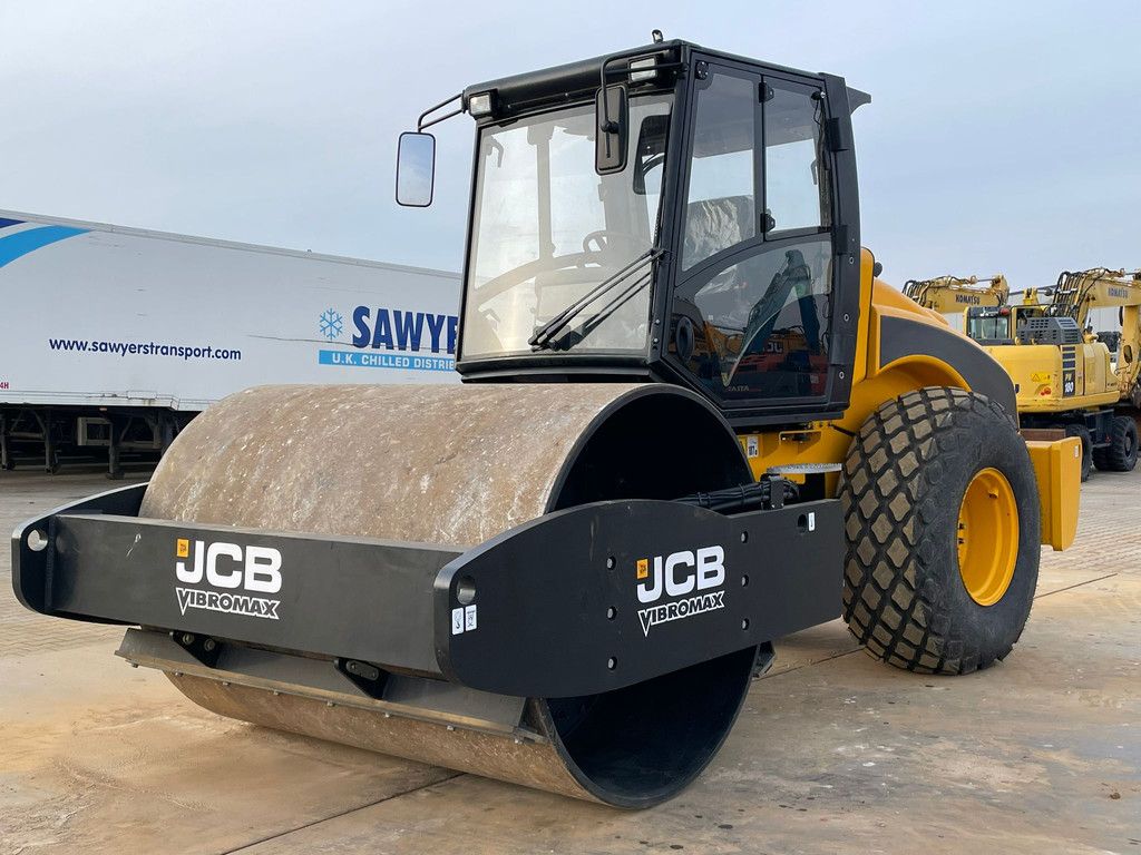 JCB VM166D (15.5t)